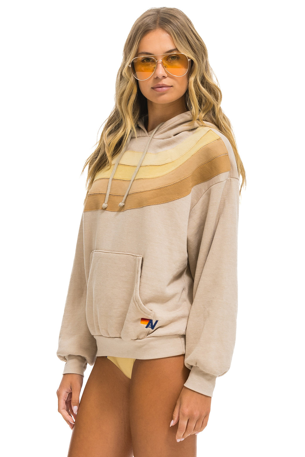 WAVE STRIPE 4 PULLOVER HOODIE RELAXED - SAND // SAND