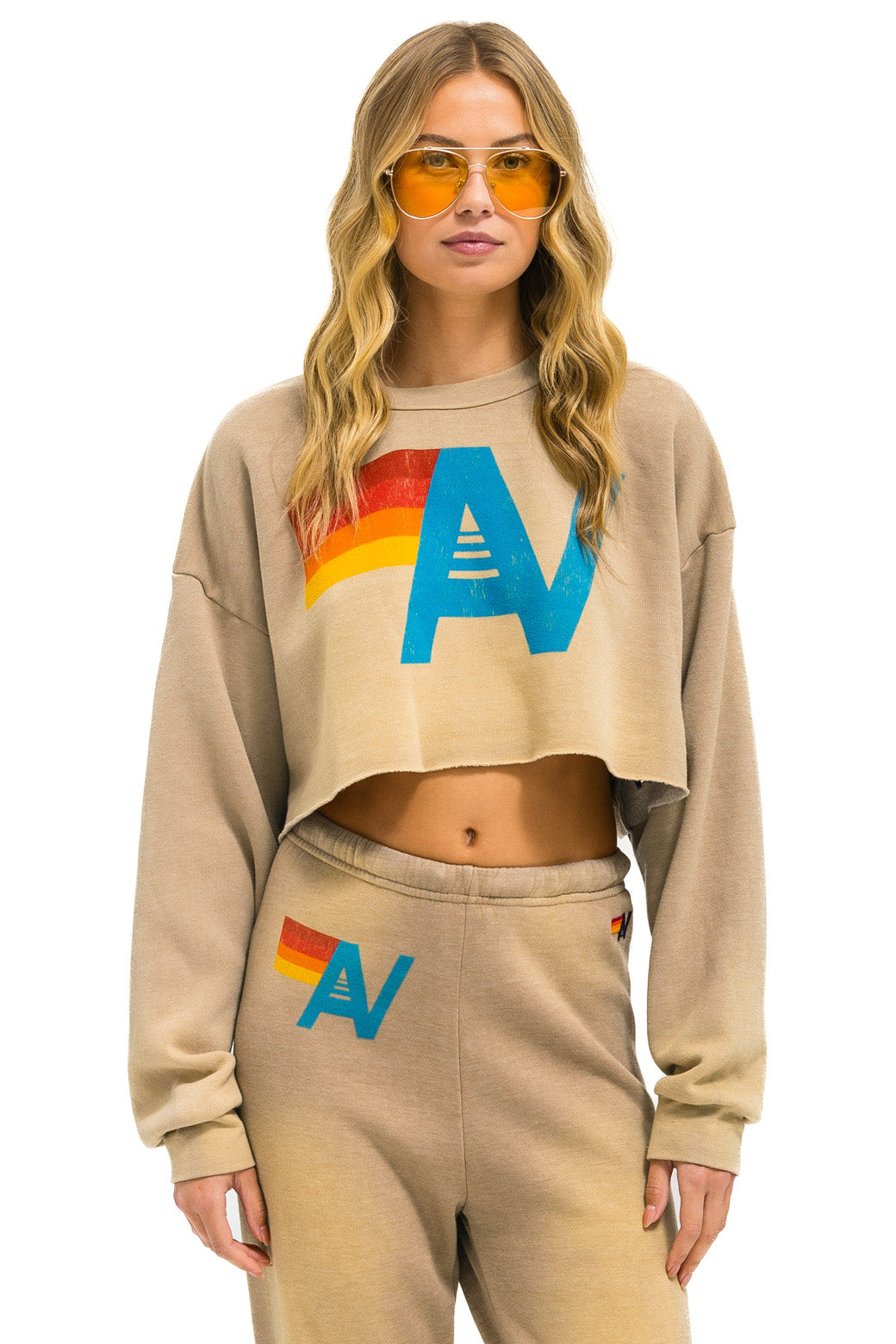 Tan cropped sweatshirt deals