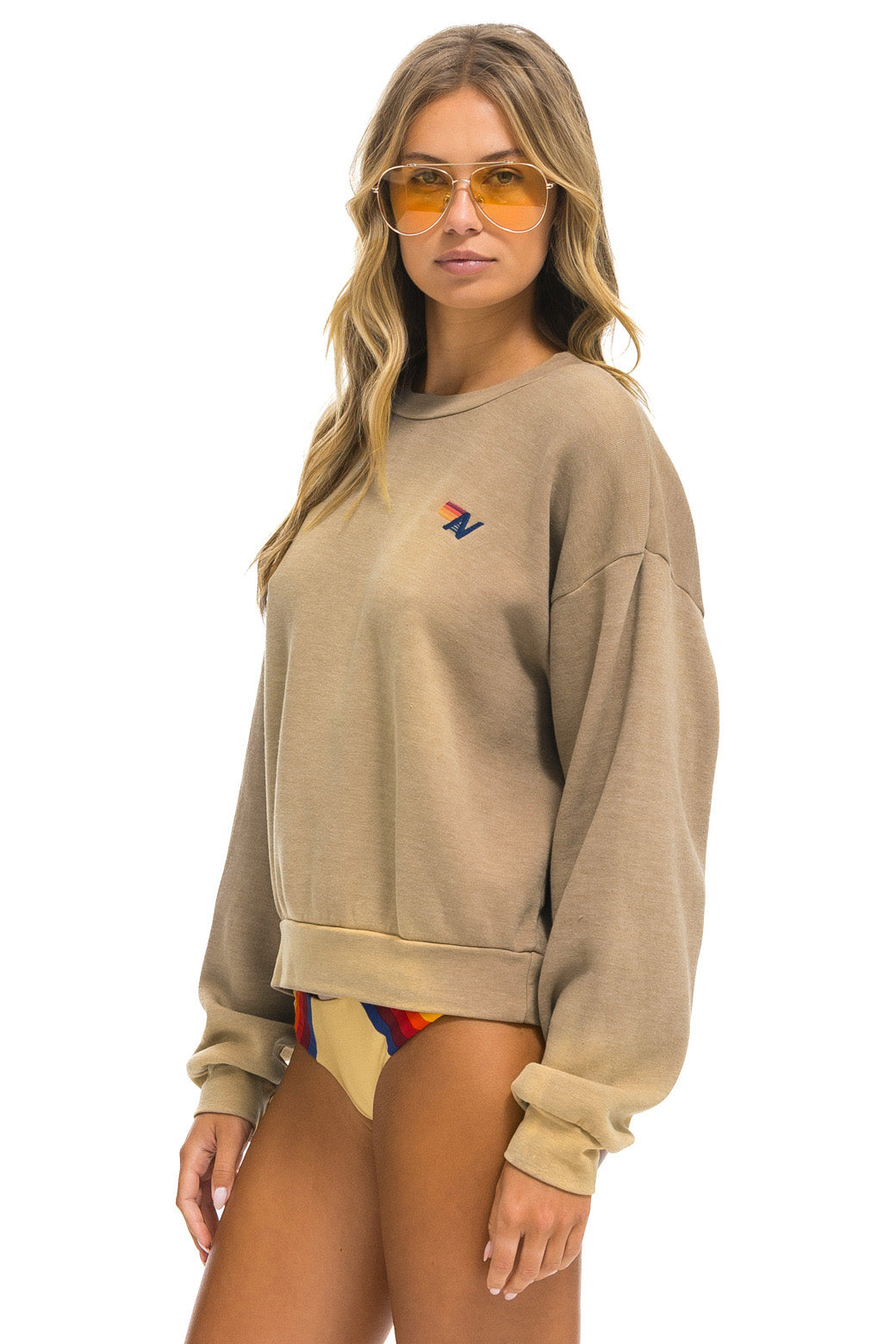 ESSENTIAL RELAXED CREW SWEATSHIRT - FADED TAN