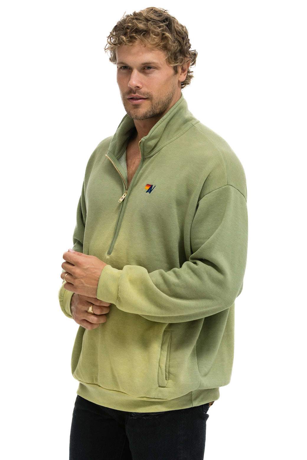 ESSENTIAL HALF ZIP RELAXED SWEATSHIRT - FADED ARMY